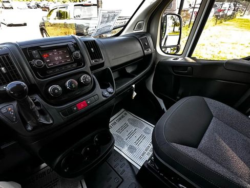 Used 2021 RAM ProMaster 2500 image 14