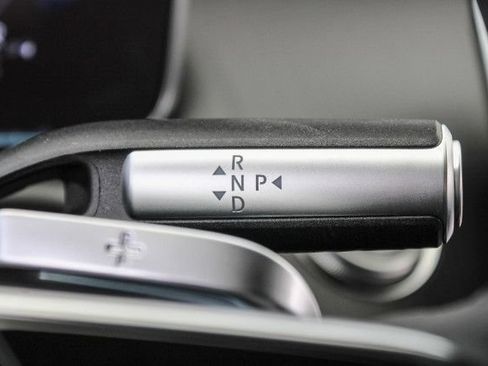 New 2025 Mercedes-Benz S 580 4MATIC Sedan image 23