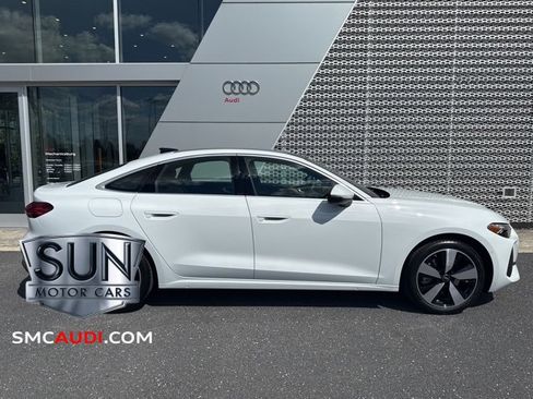 New 2025 Audi A5 2.0T Prestige image 3