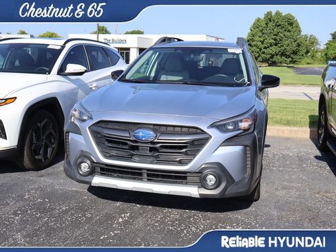Used 2023 Subaru Outback Limited w/ Popular Package #2 AWD/4WD image 8