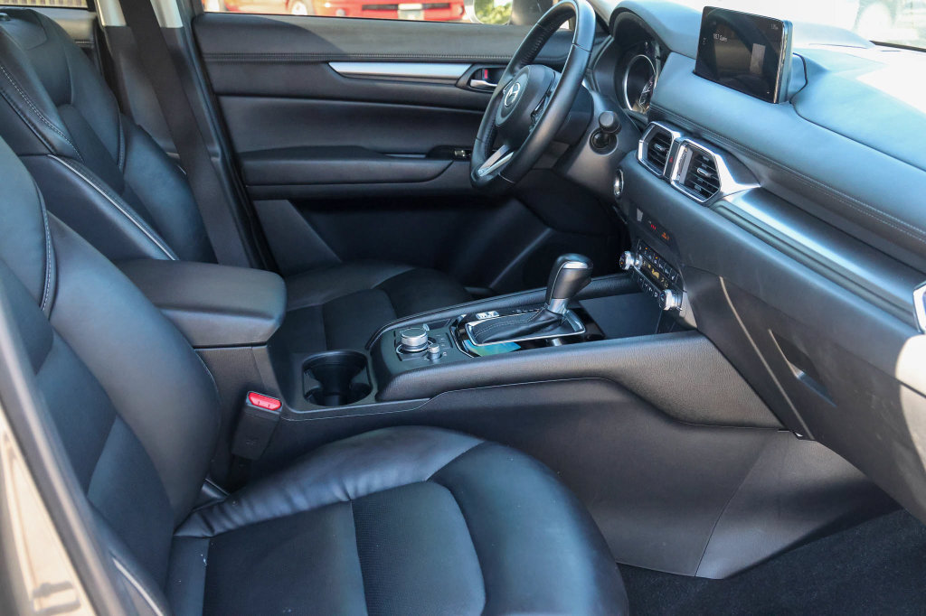 Used 2025 MAZDA CX-5 AWD 2.5 S w/ Select Package image 15
