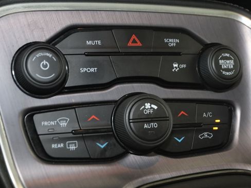 Used 2017 Dodge Challenger R/T w/ Sound Group RWD image 28