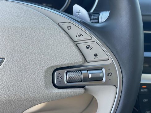 Used 2023 Genesis G80 2.5T image 9