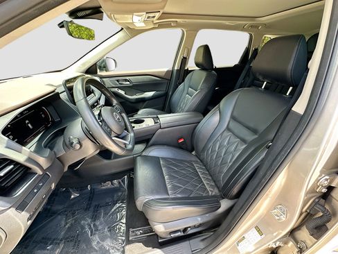 Used 2022 Nissan Rogue Platinum w/ Head-Up Display Package image 21