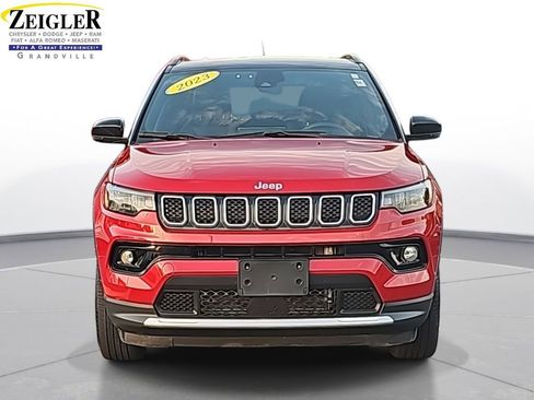 Certified 2023 Jeep Compass Limited image 2