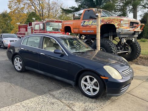 Used 2004 INFINITI G35 Sedan image 2