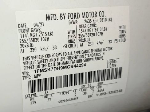 Certified 2021 Ford Explorer XLT w/ Equipment Group 202A RWD image 29