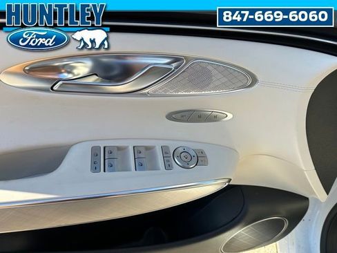 Used 2024 Genesis Electrified GV70 Advanced image 18