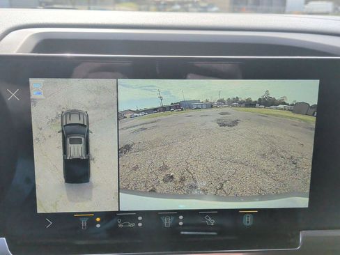 Used 2022 Chevrolet Silverado 1500 LTZ w/ LTZ Premium Package image 15