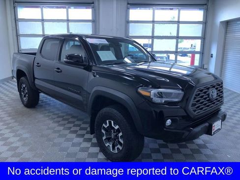 Certified 2022 Toyota Tacoma TRD Off-Road w/ TRD Premium Off Road Package AWD/4WD image 7