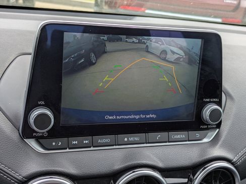 Used 2023 Nissan Sentra SV image 17