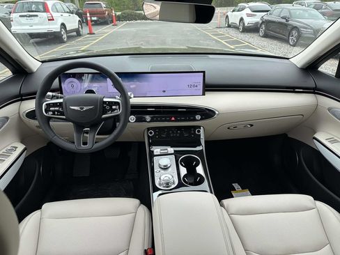 New 2026 Genesis GV70 2.5T AWD/4WD image 10