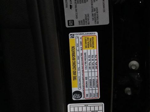 Used 2025 GMC Yukon Denali AWD/4WD image 43