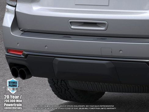 New 2026 Chevrolet Suburban Z71 image 14