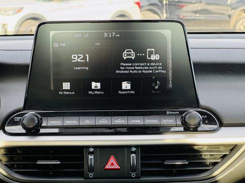 Used 2020 Kia Forte LXS image 15