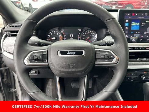 Used 2023 Jeep Compass Latitude AWD/4WD image 28