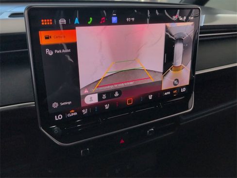 New 2025 Volkswagen ID. Buzz Pro S Plus image 13