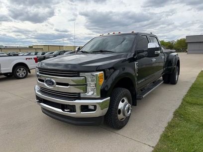 Used 2017 Ford F350 Lariat w/ Chrome Package