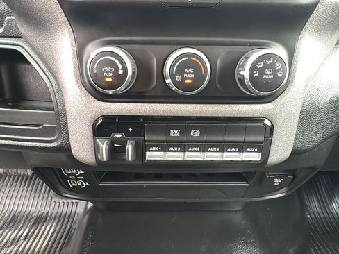 Used 2023 RAM 3500 Tradesman image 16