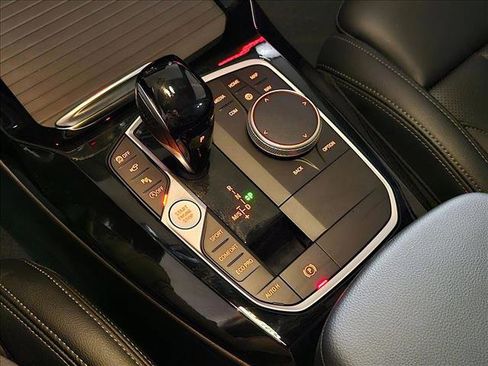 Used 2023 BMW X3 sDrive30i w/ Premium Package image 12