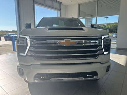 New 2025 Chevrolet Silverado 2500 High Country w/ Z71 Off-Road Package