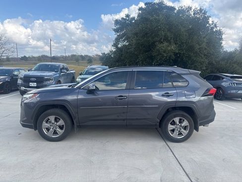 Used 2024 Toyota RAV4 XLE image 3