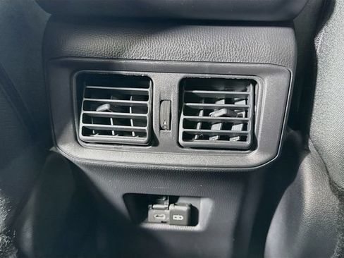 Certified 2025 Toyota RAV4 XLE AWD/4WD image 25
