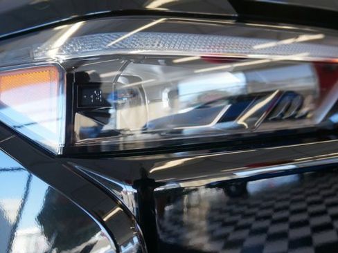 Used 2026 Chevrolet Colorado ZR2 w/ Technology Package image 67