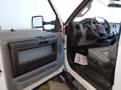 Used 2016 Ford F450 XL w/ Power Equipment Group RWD image 19
