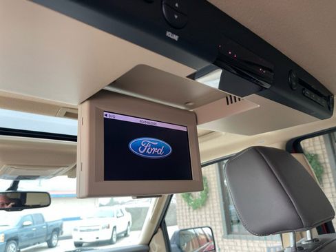 Used 2008 Ford Expedition EL Eddie Bauer image 38