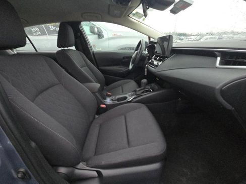 Used 2024 Toyota Corolla LE image 9