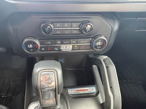 Used 2021 Ford Bronco First Edition AWD/4WD image 18