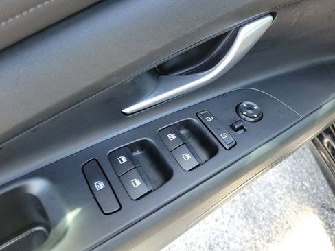 Certified 2023 Hyundai Elantra SEL w/ Convenience Package FWD image 15