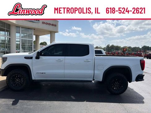 Used 2023 GMC Sierra 1500 AT4X AWD/4WD image 5