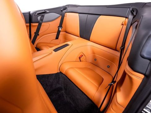 Certified 2022 Ferrari Portofino M RWD image 28