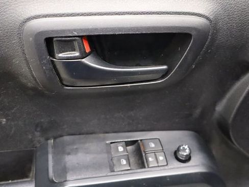 Used 2023 Toyota Tacoma SR image 15