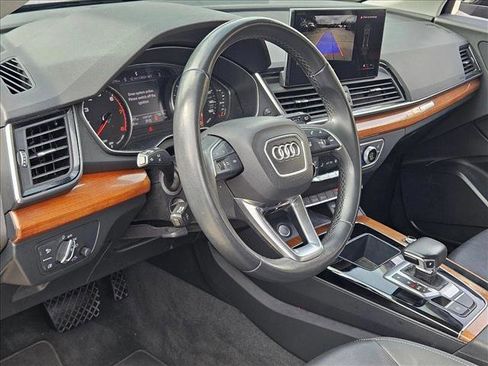 Used 2022 Audi Q5 2.0T Premium w/ Convenience Package image 8