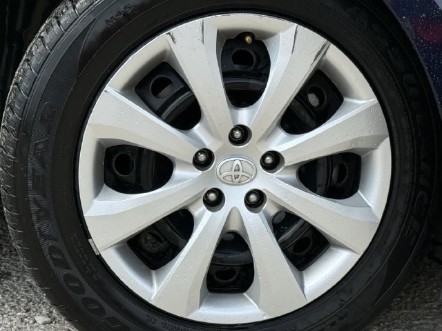 Used 2024 Toyota Corolla LE FWD image 10