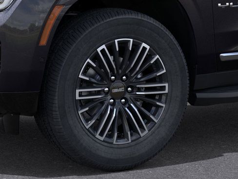 New 2026 GMC Yukon XL Elevation image 9