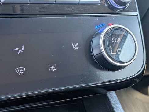 Used 2025 Hyundai Tucson SEL FWD image 22