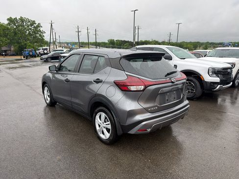 Used 2023 Nissan Kicks S w/ Interior Electronics Package FWD image 2