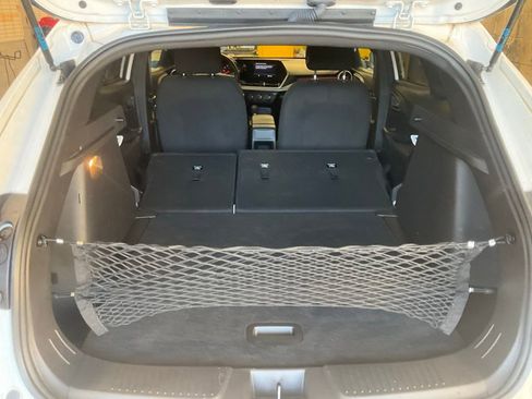 Used 2024 Chevrolet Trax RS w/ Driver Confidence Package FWD image 30