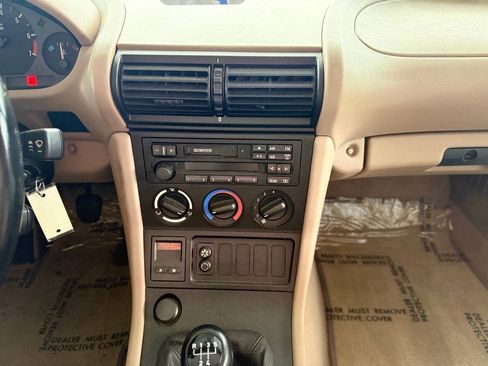 Used 1997 BMW Z3 1.9 RWD image 44
