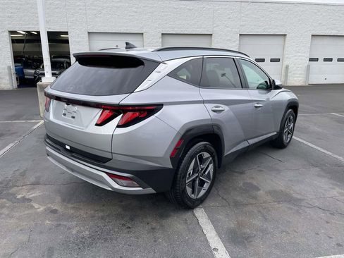 Used 2026 Hyundai Tucson SEL image 10