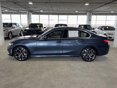 Used 2025 BMW 330i Sedan w/ Convenience Package image 5