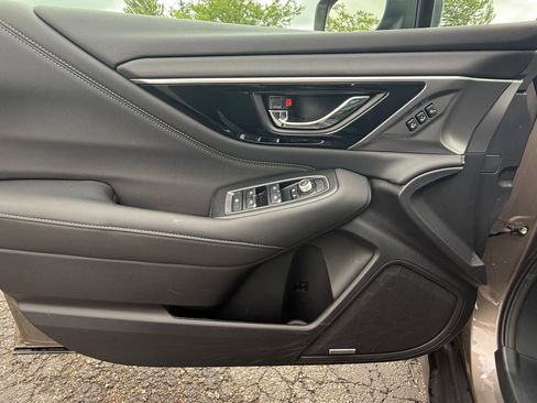 Used 2024 Subaru Outback Limited image 16