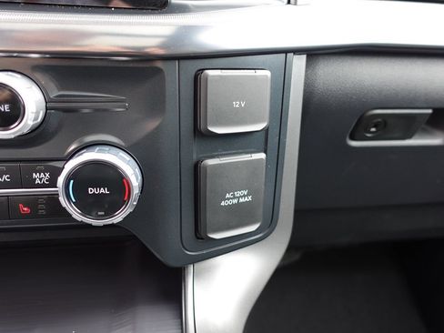 Used 2024 Ford F150 Lariat AWD/4WD image 49