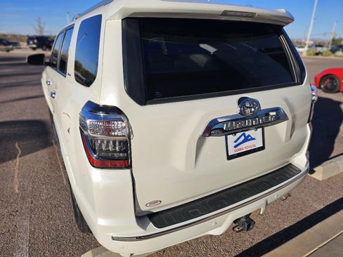 Used 2018 Toyota 4Runner Limited image 10
