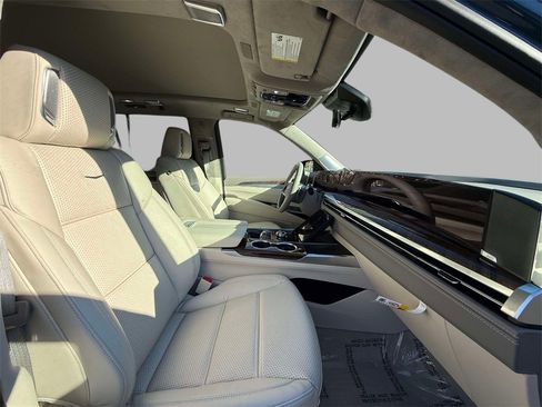 Used 2026 Cadillac Escalade Platinum Sport w/ LPO, ONYX Package image 14