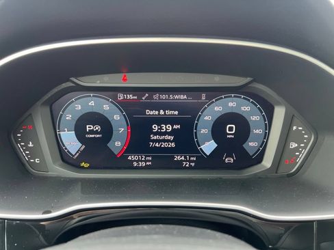 Used 2025 Audi Q3 2.0T Premium AWD/4WD image 27